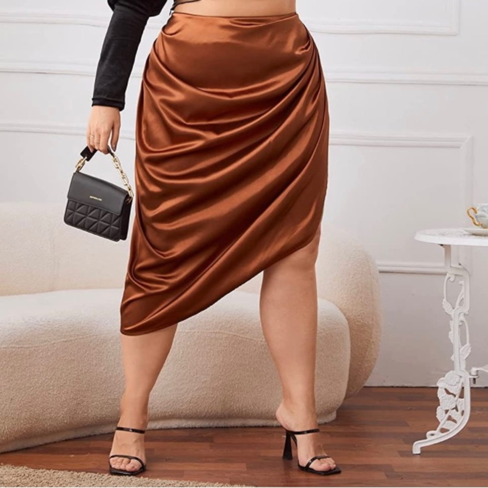 Women's Plus Asymmetrical Side Split High Waist M… - image 3